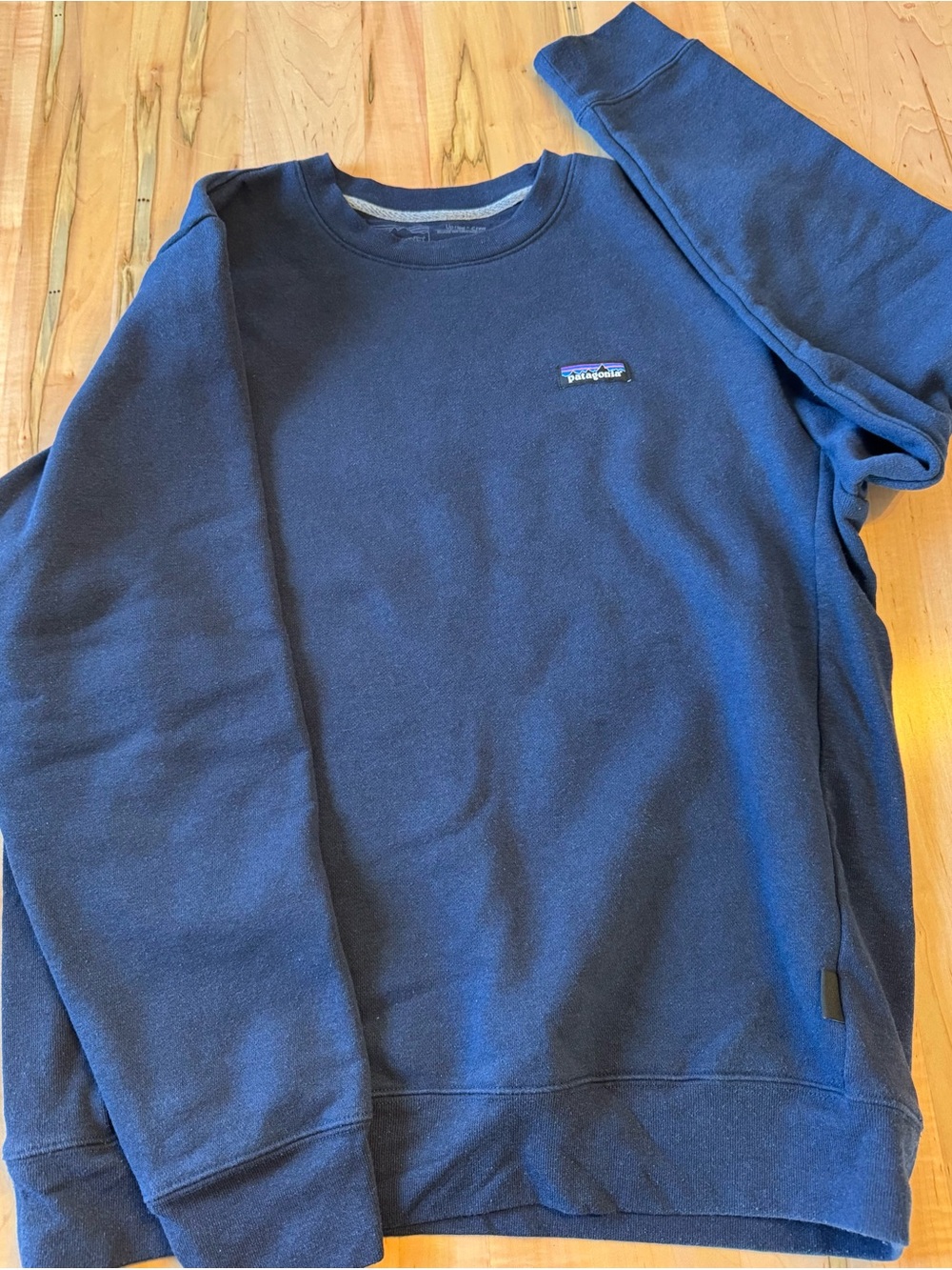 Patagonia Men's Crewneck Sweatshirt - Deep Navy